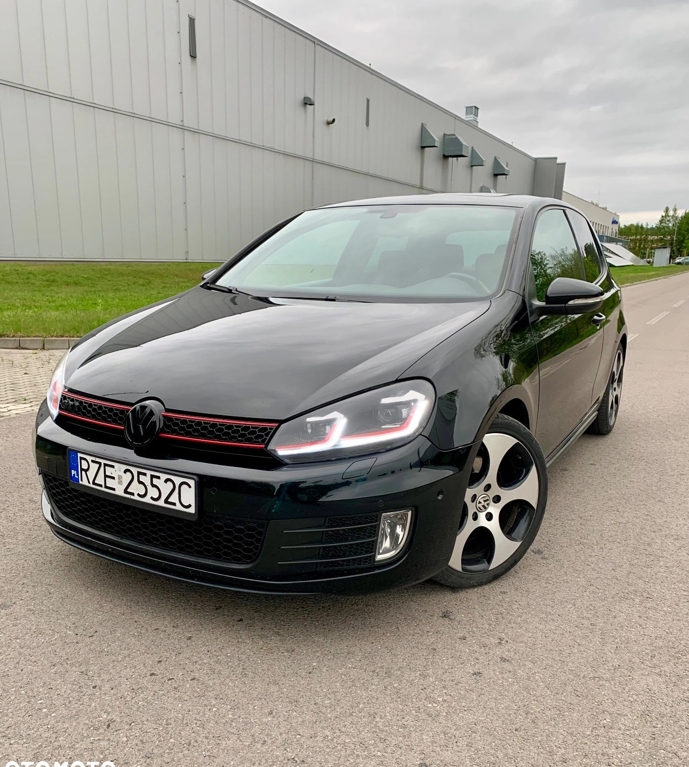 Volkswagen Golf cena 35400 przebieg: 165000, rok produkcji 2009 z Reszel małe 106